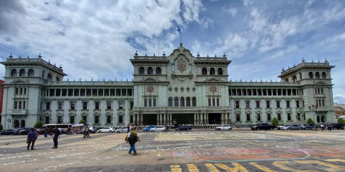 Ejecutivo lanza convocatoria para la elección de magistrado para la Corte de Constitucionalidad