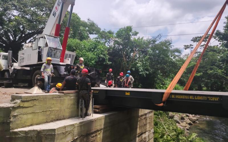 Puente rural en Suchitepéquez.