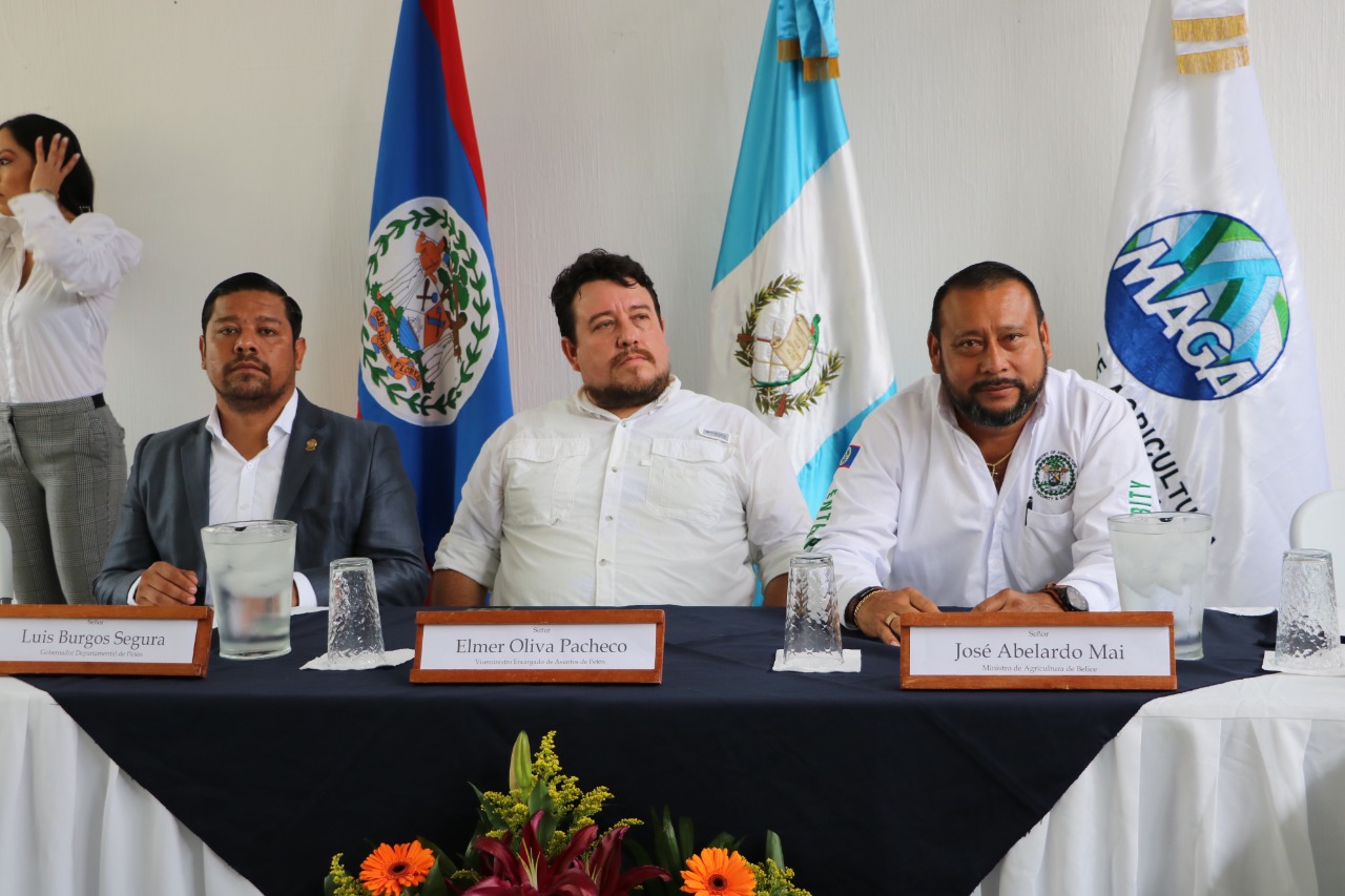 Celebran reunión bilateral agropecuaria entre Guatemala y Belice, en Petén