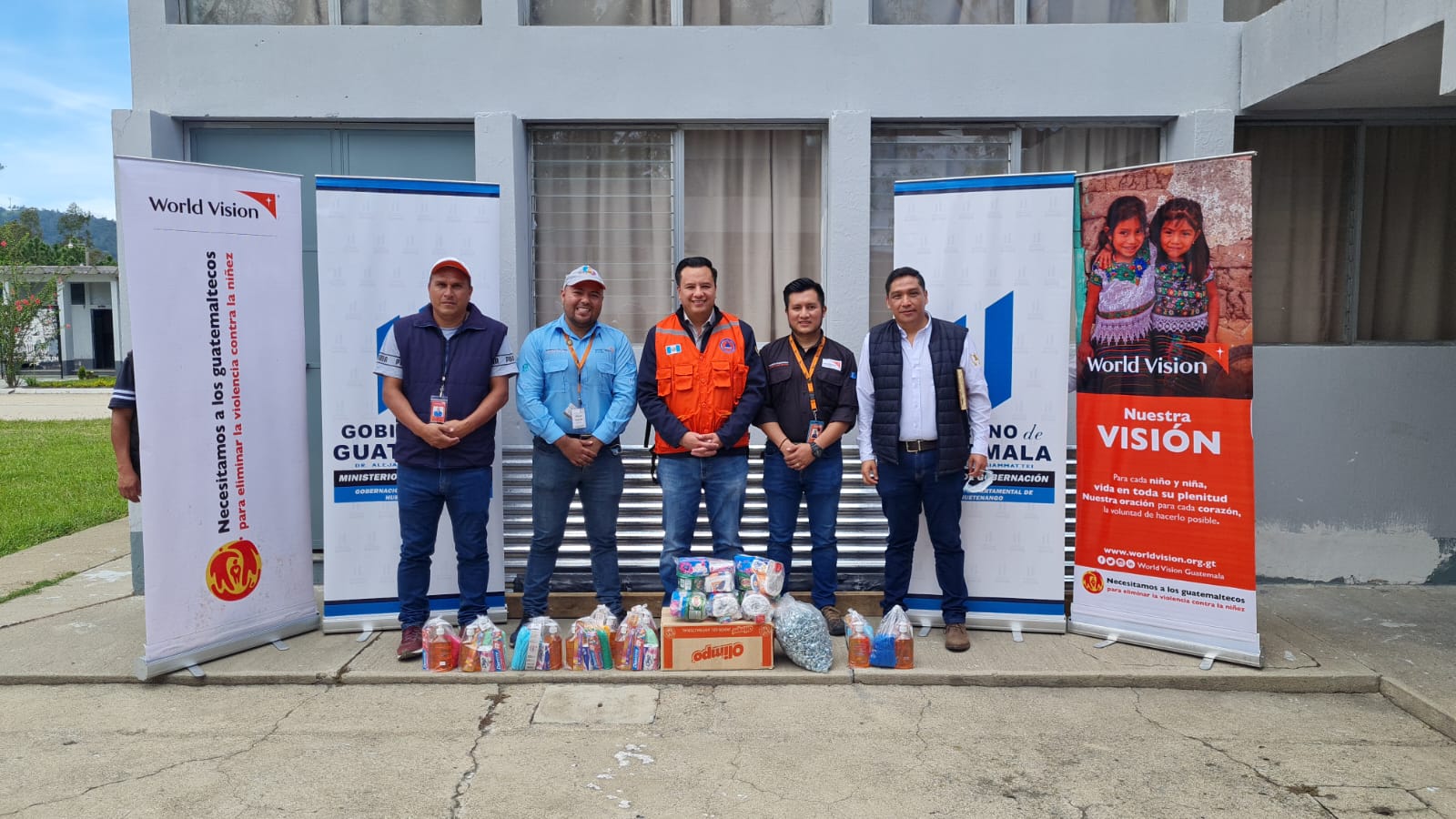Familias de Huehuetenango afectadas por lluvias reciben materiales y kits de higiene
