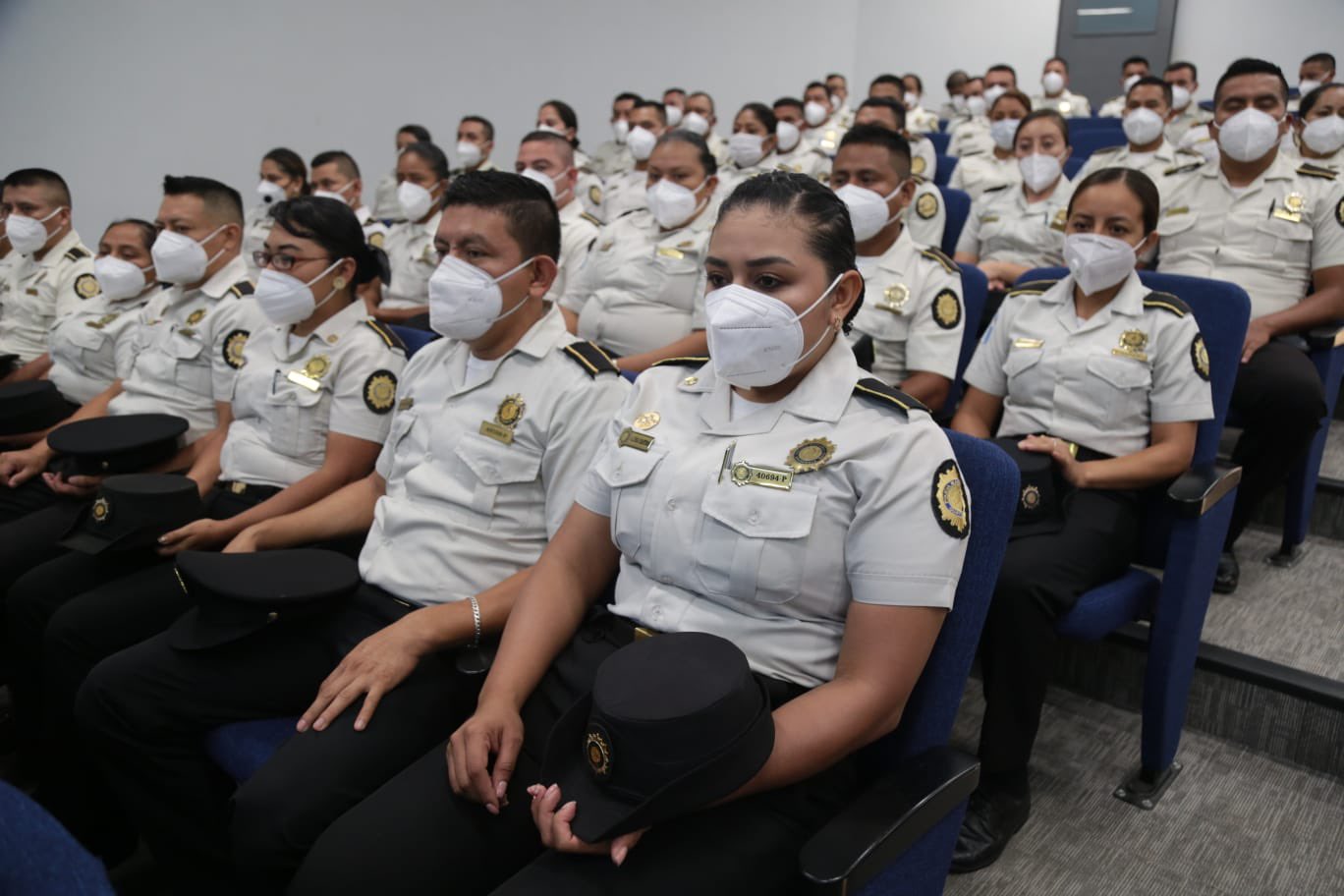 Agentes de PNC inician curso básico de especialización en prevención del delito