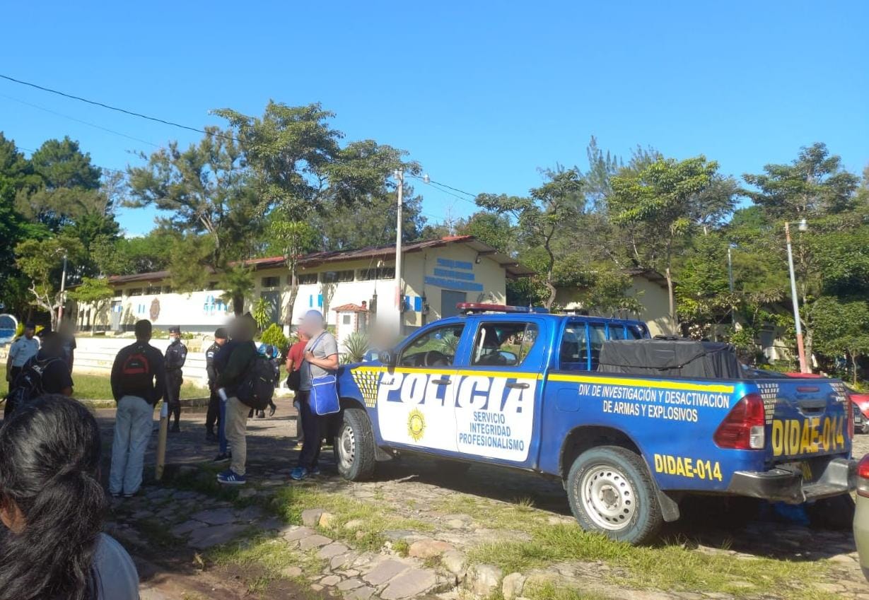 Interceptan a 102 extranjeros que ingresaron de manera irregular al país