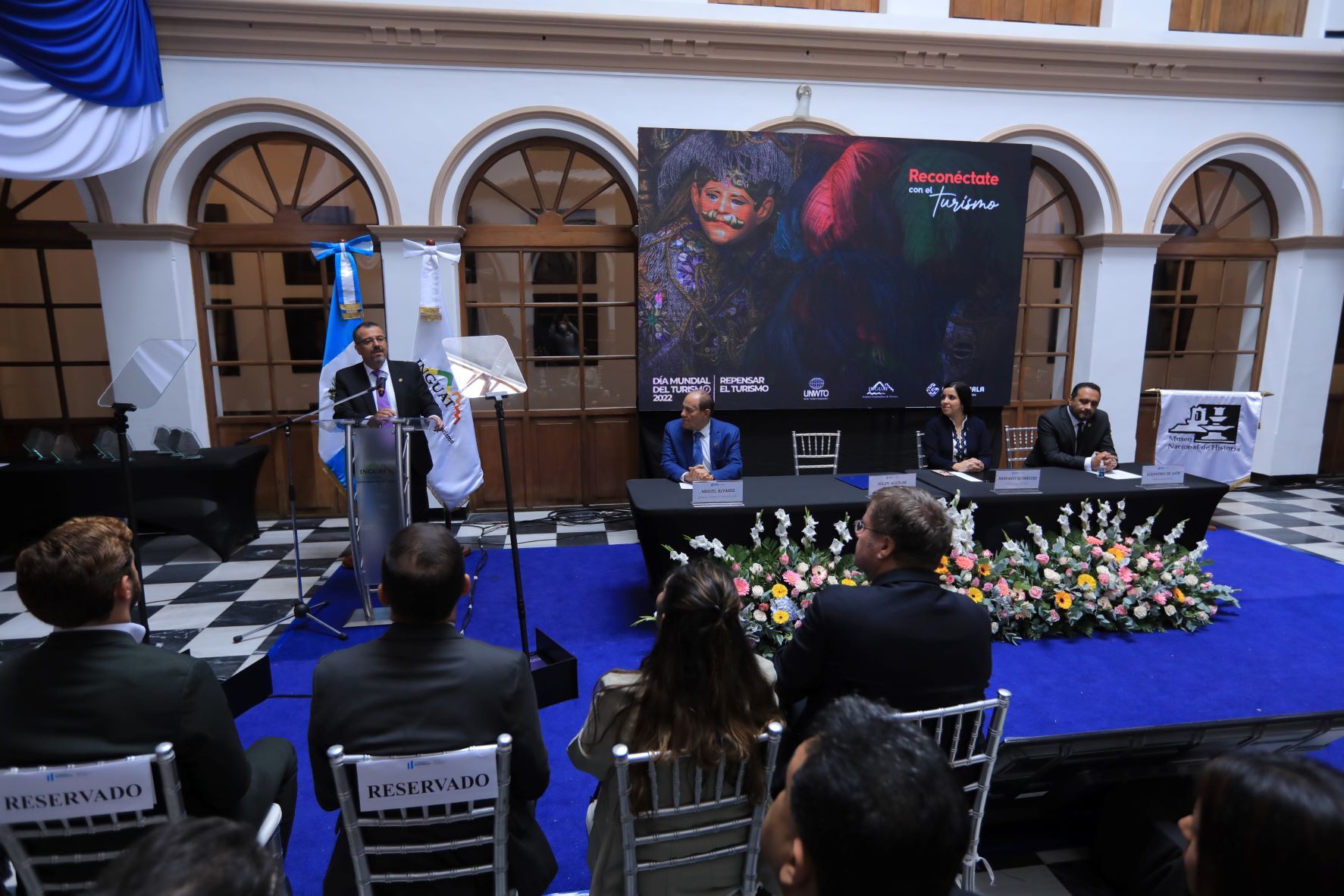 Invitan a guatemaltecos a reconectarse con el turismo