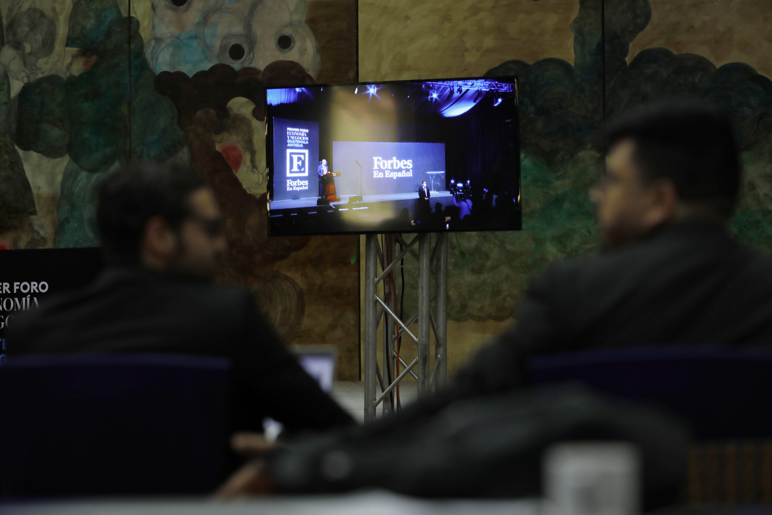 Foro Forbes en Español: Presidente destaca que Guatemala es visto como un país de inversión