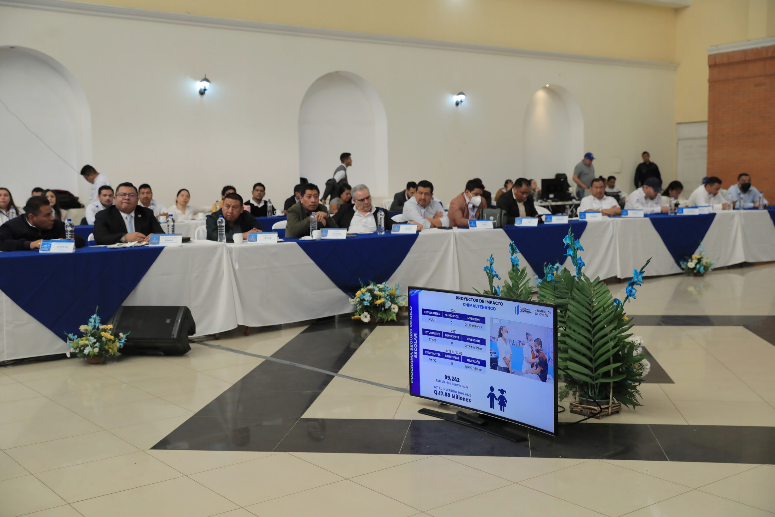 Alcaldes de Chimaltenango priorizan solicitudes en agua, saneamiento y educación