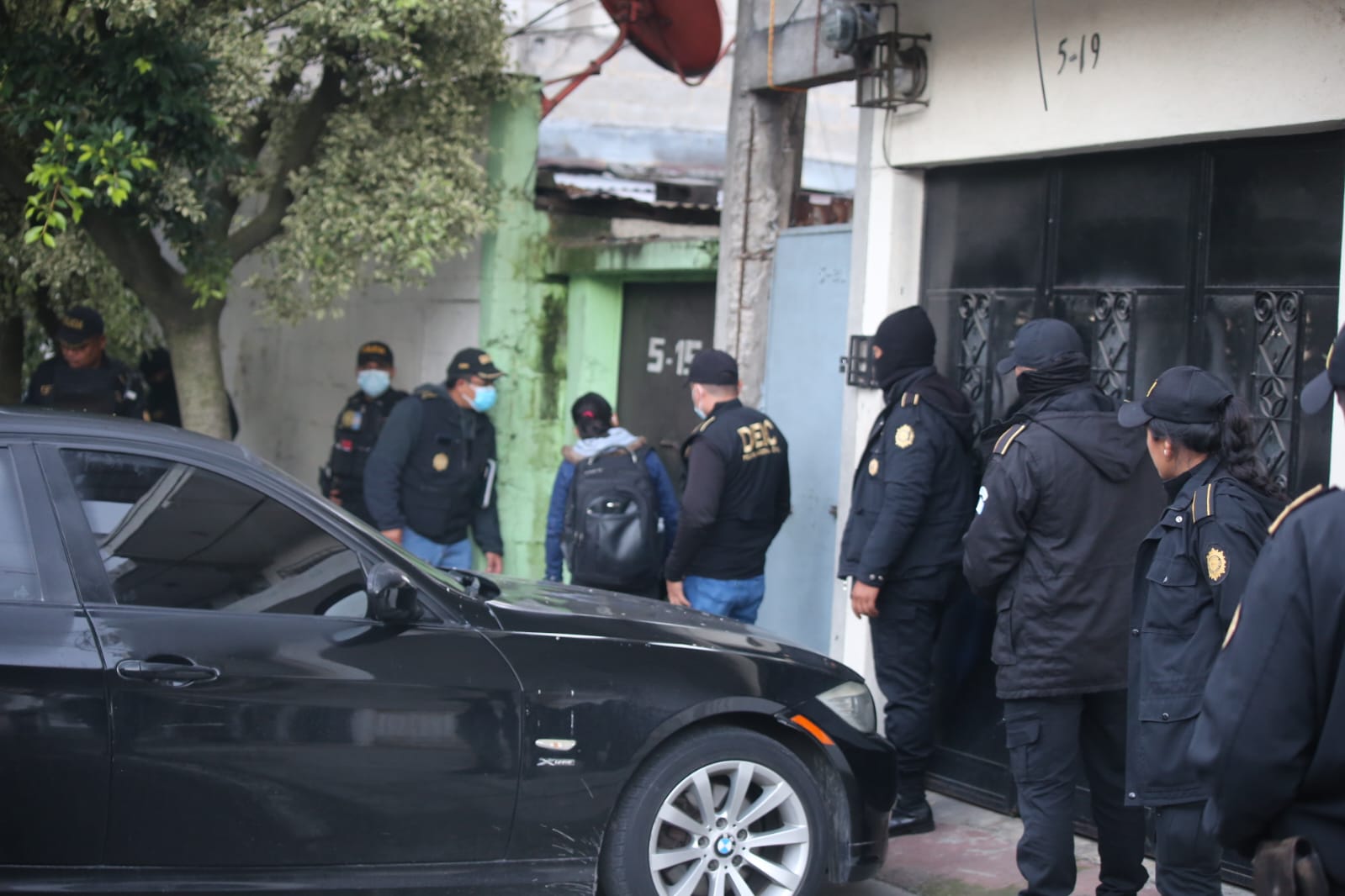 Se efectúan más de 60 allanamientos en seguimiento a varias investigaciones