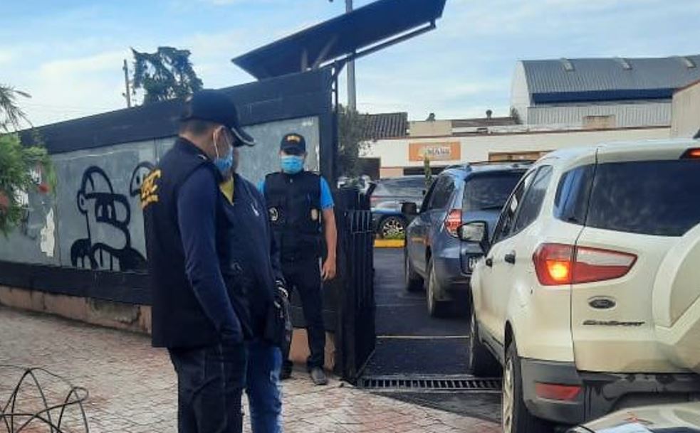 Llevan a cabo operativos en Centro de Emisión de Pasaportes