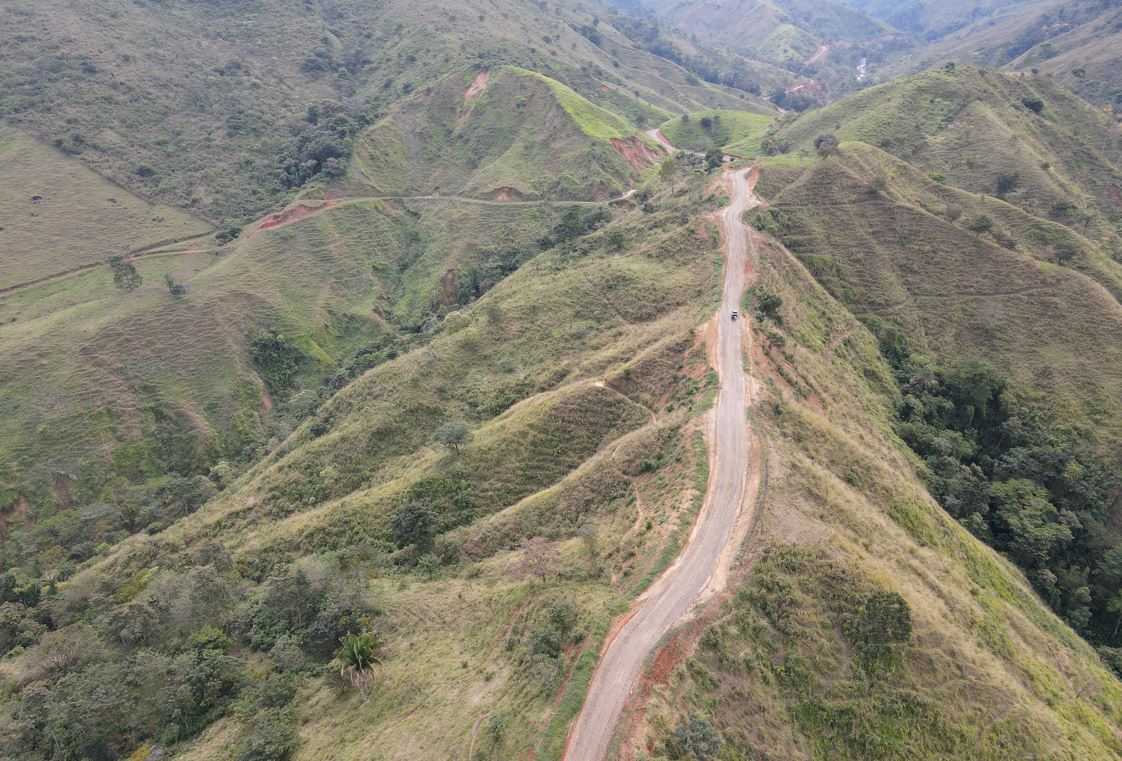 Vecinos de Izabal serán beneficiados con ampliación de carretera