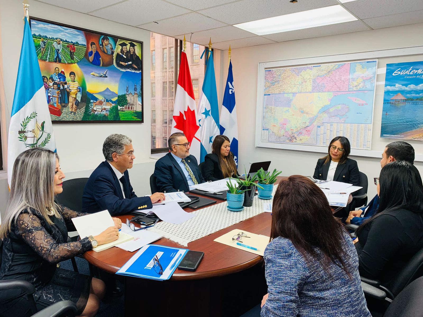 Dan seguimiento a atención de trabajadores temporales en Canadá