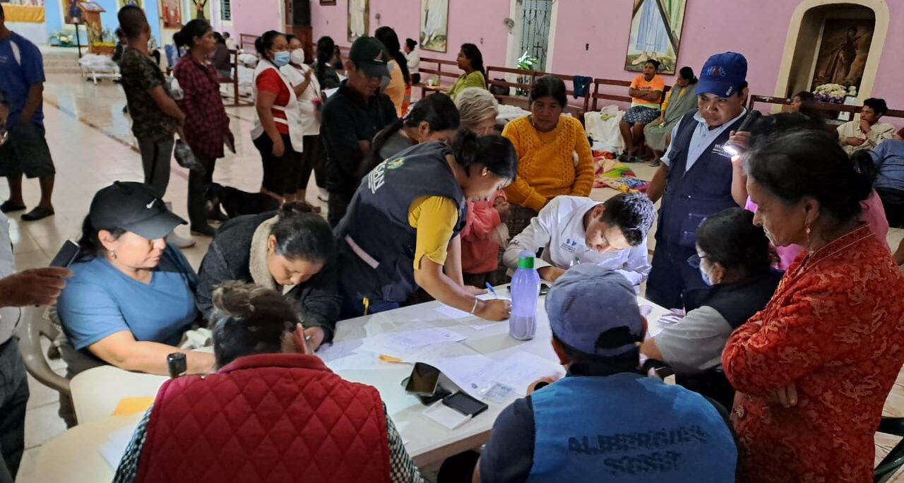 Albergan a familias afectadas por ciclón tropical en Suchitepéquez