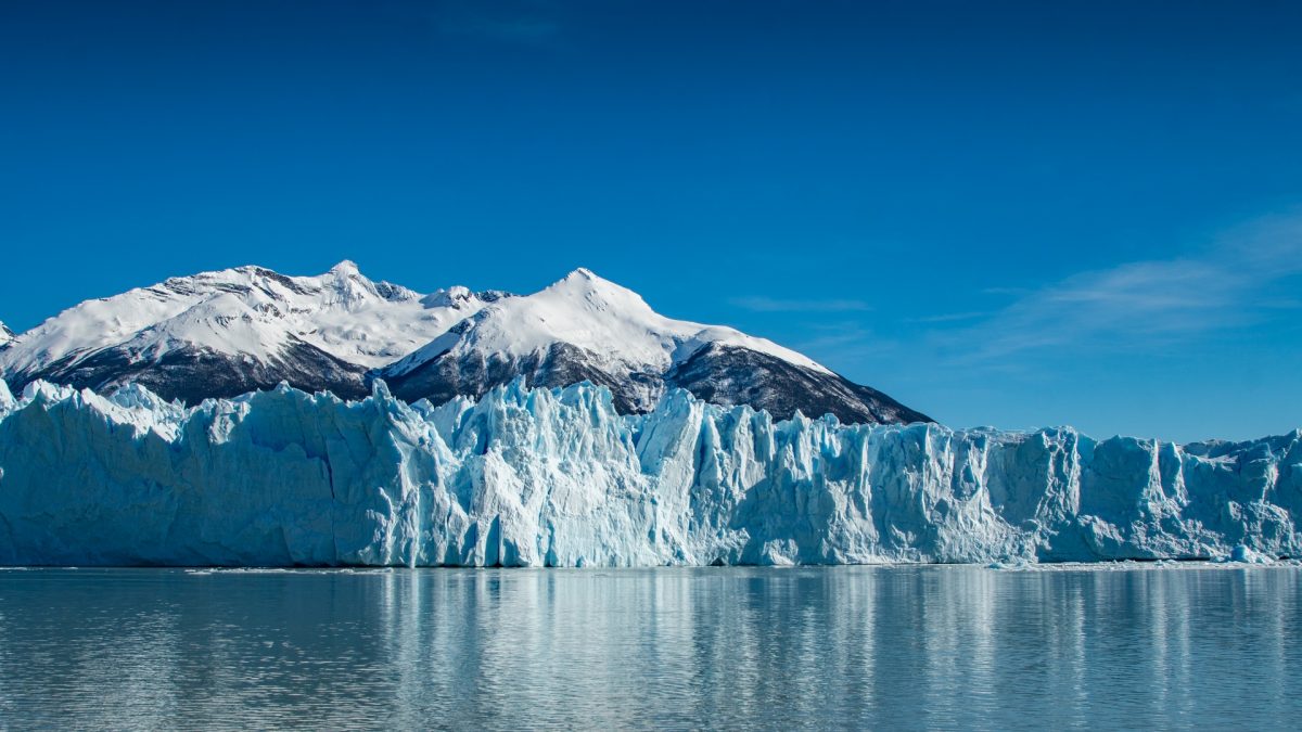 Importante glaciar de Chile sufre segundo desprendimiento en pocas semanas