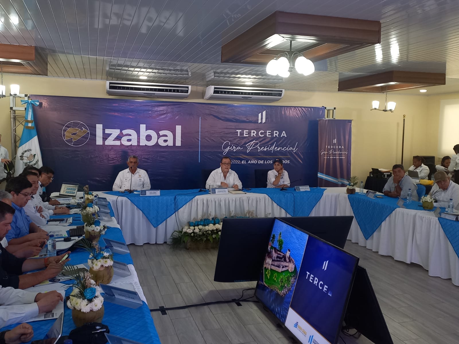 Izabal da la bienvenida a la tercera gira presidencial 2022
