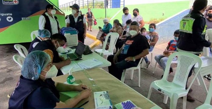 Anuncian jornadas gratuitas de salud en cementerios de la capital