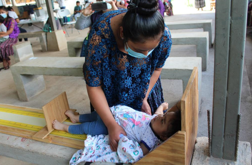 Niños recibieron atención en salud y nutrición. /Foto: MSPAS