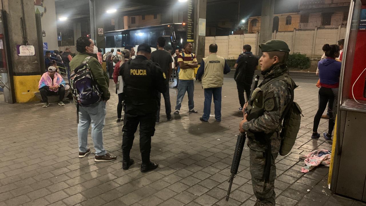 operativos de regularización del flujo migratorio en Cenma