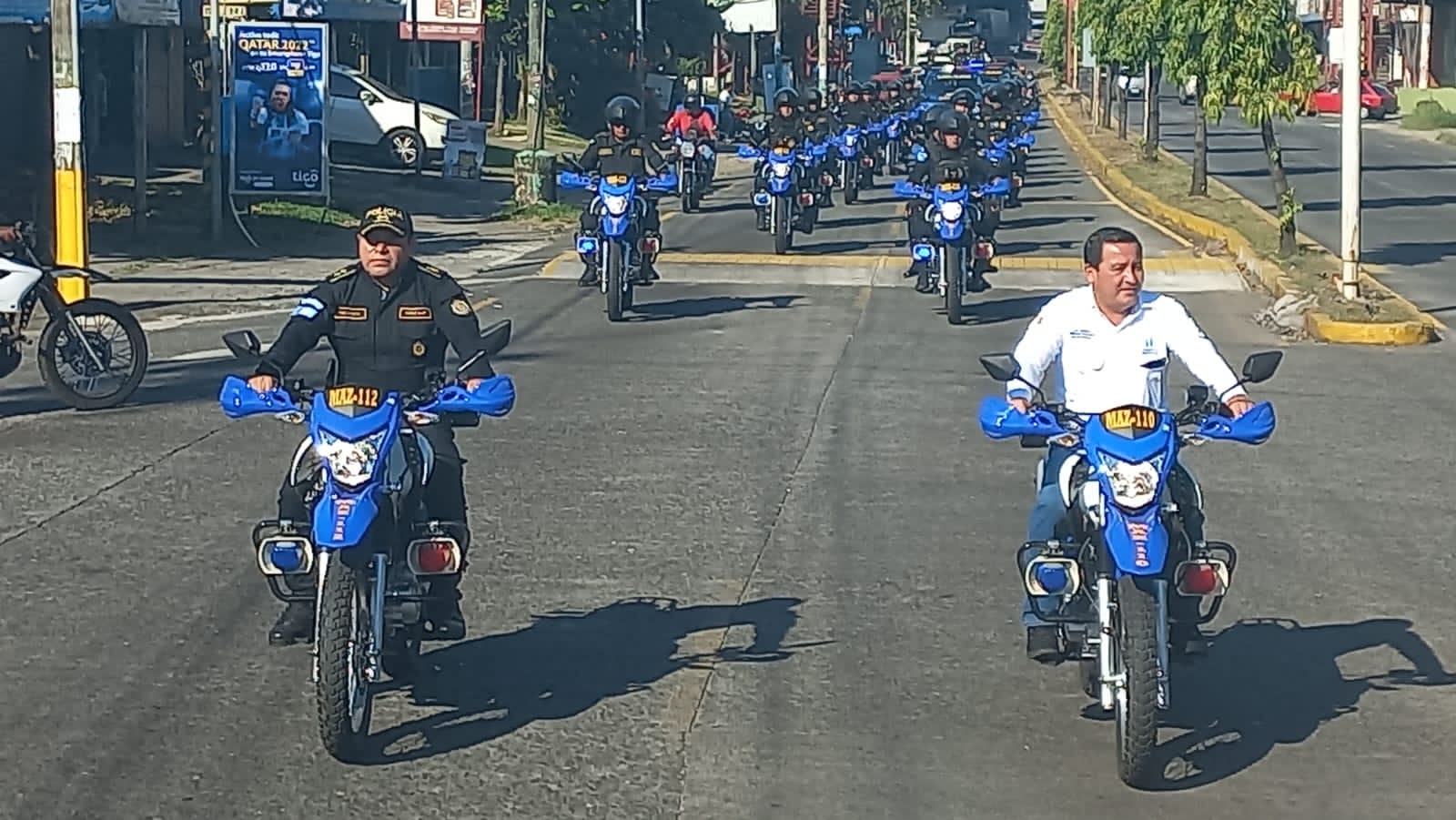 Fortalecen seguridad en Suchitepéquez con entrega de motocicletas