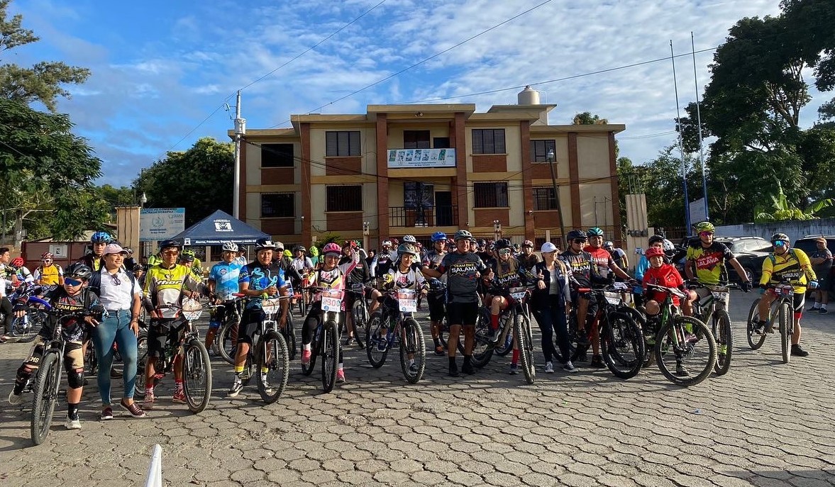 Efectúan vuelta ciclística “Prevenir me Llega”