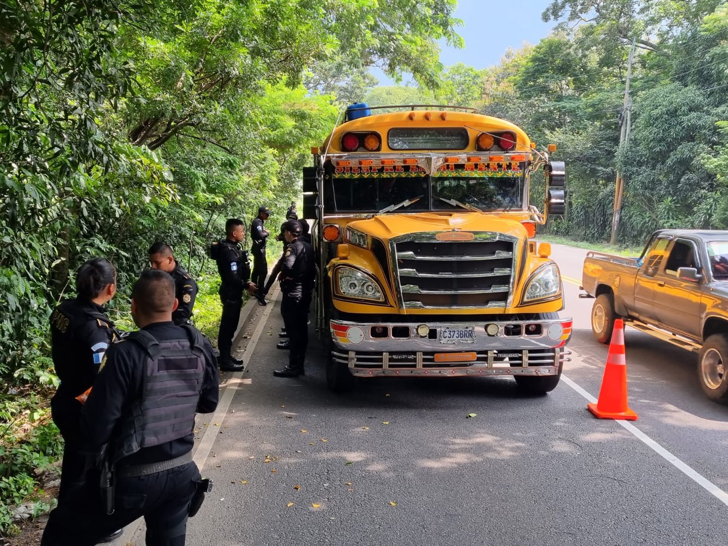 Efectúan capturas por traslado irregular de 87 migrantes en Escuintla