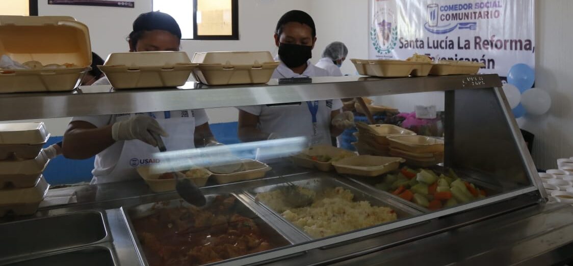 Mides abre primer comedor social comunitario en Santa Lucía La Reforma