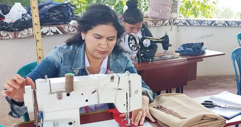 Alianza interinstitucional permite evaluar competencias de emprendedoras