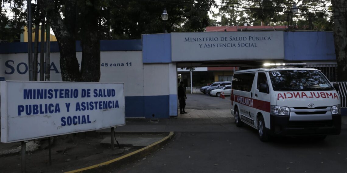 MSPAS activa plan de emergencia por accidente colectivo en Amatitlán