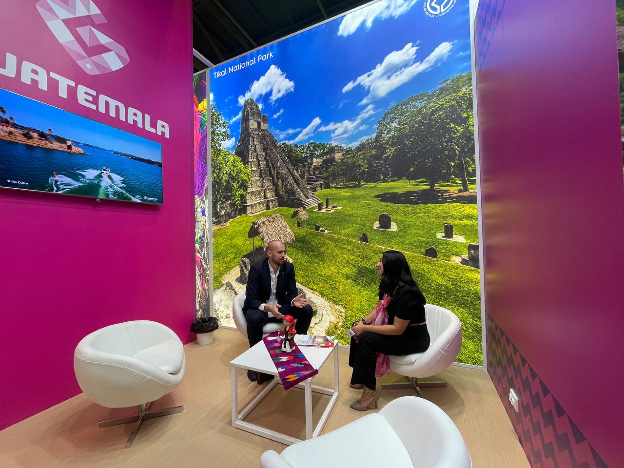 Dan a conocer oferta turística de Guatemala en eventos internacionales