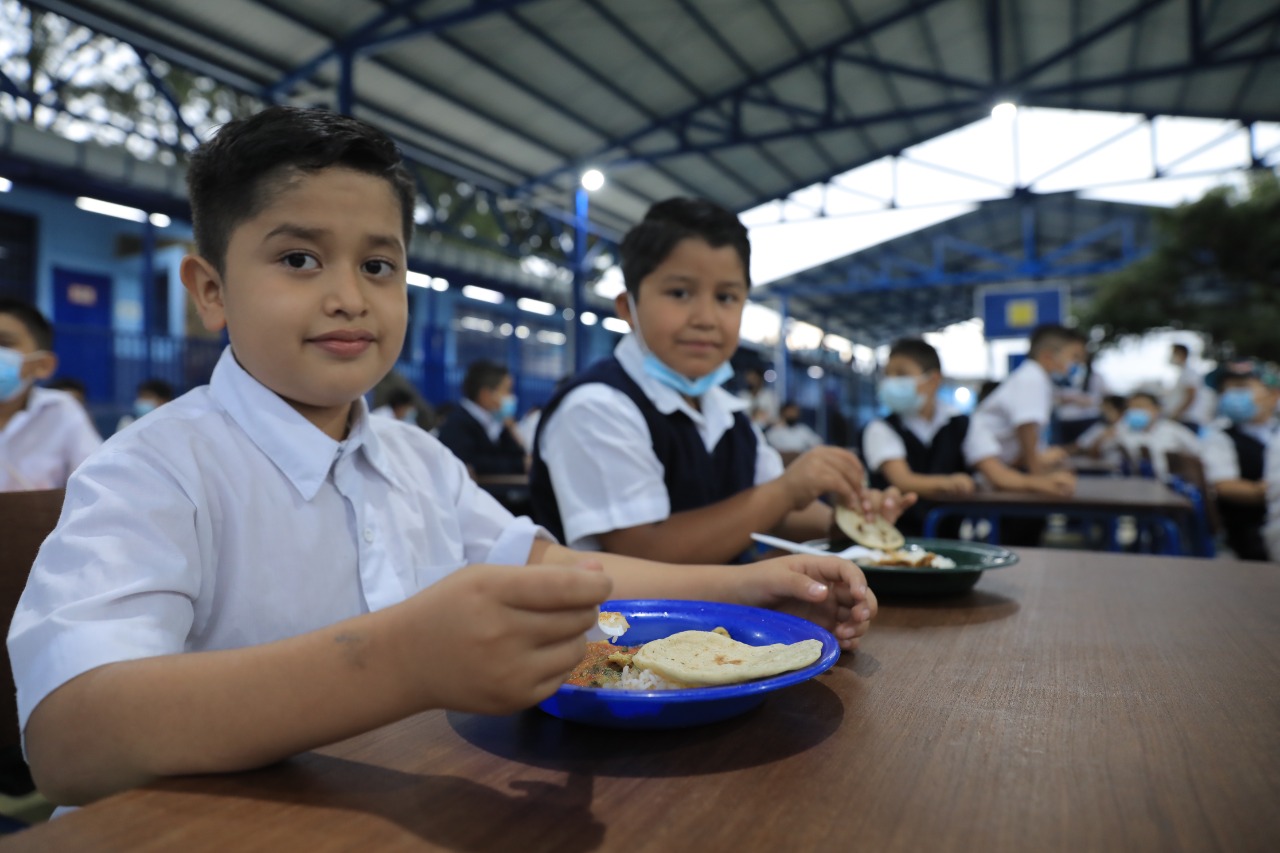 Avanza proceso de validación de menús escolares para el departamento de Guatemala
