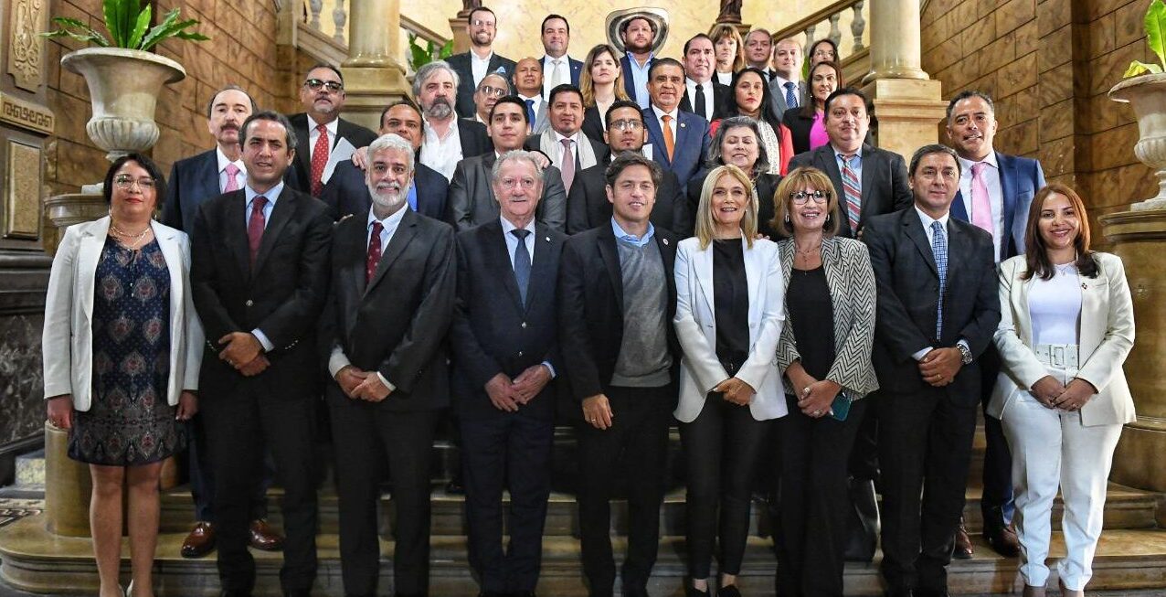 Guatemala participa en Cumbre Latinoamericana de Gobernadores