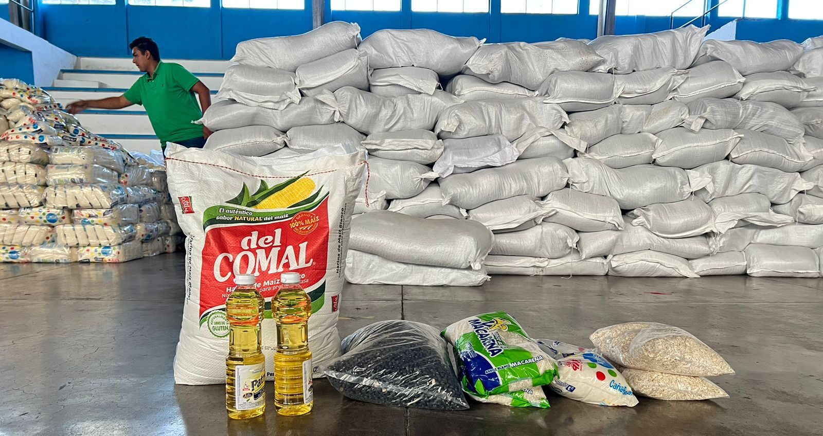 Entrega de alimentos beneficia a más de 4 mil familias jalapanecas