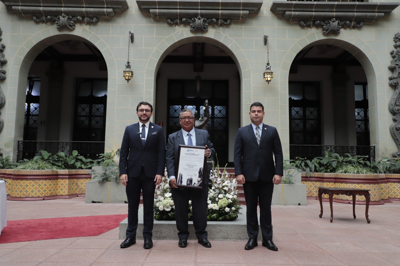 Conmemoran el Día del Periodista en Guatemala