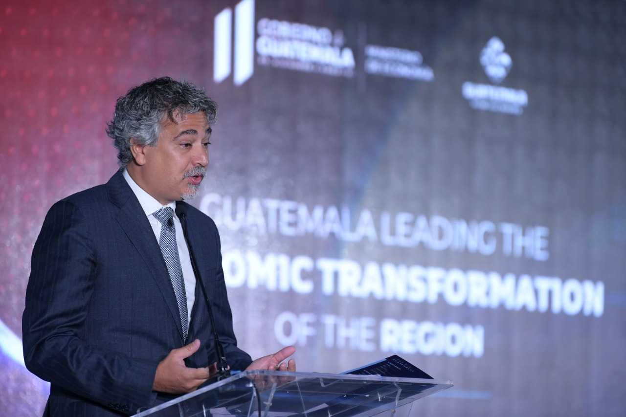 Karim Lesina, vicepresidente de Millicom: “Guatemala es un lugar ideal para las inversiones”