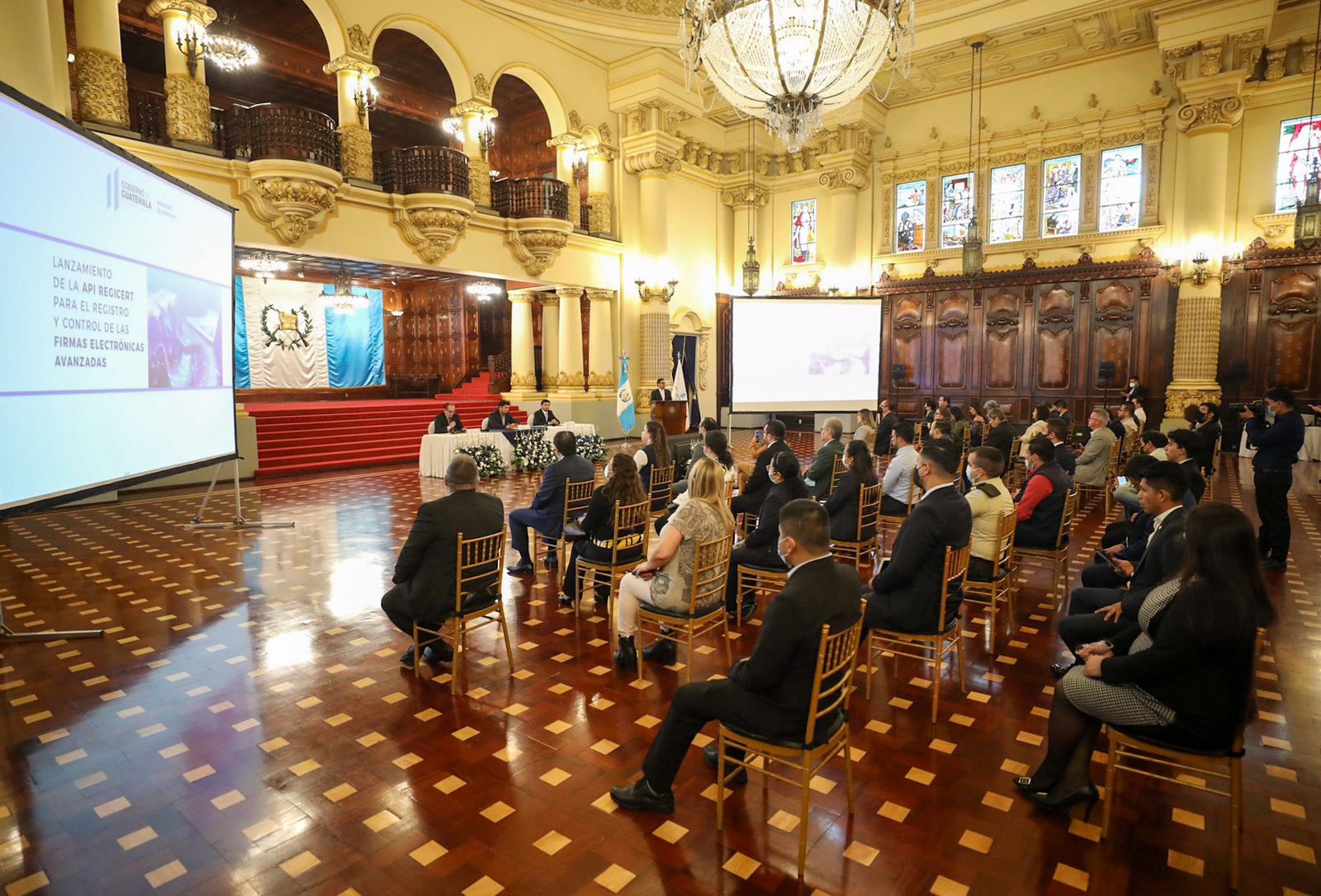 Presentan aplicación para el registro y control de firmas electrónicas avanzadas