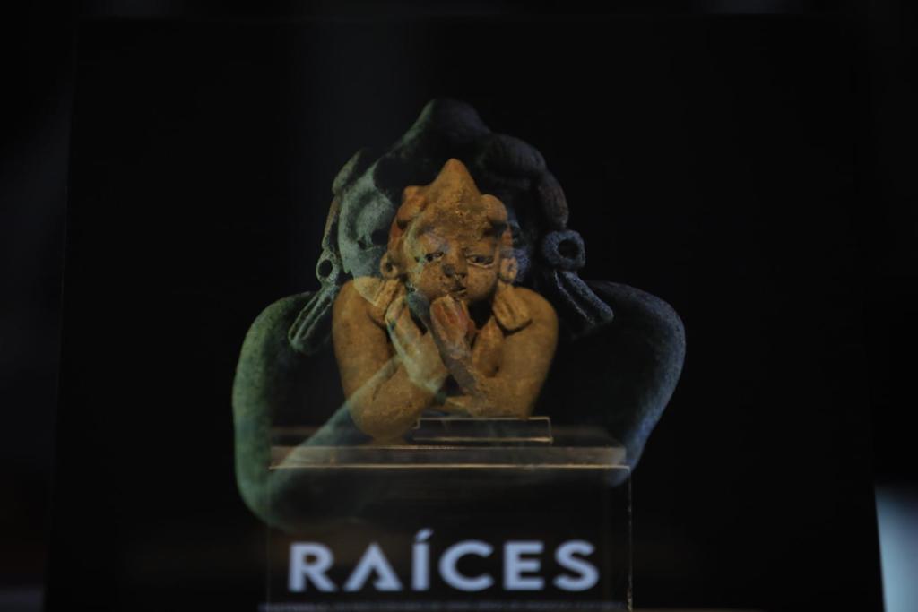 El Ministerio de Cultura y Deportes (MCD) presentó al público el libro Raíces: Guatemala, un país con más de 3000 años de riqueza cultural. /Foto: MCD