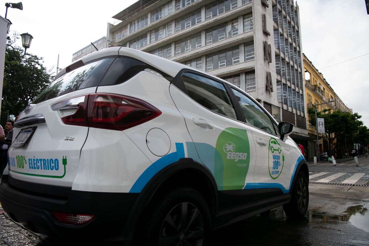 Caravana de vehículos eléctricos finaliza su recorrido por Centroamérica