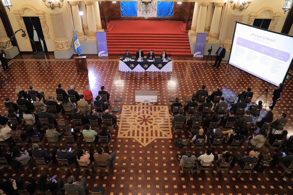 Presentan plataforma de información GT News