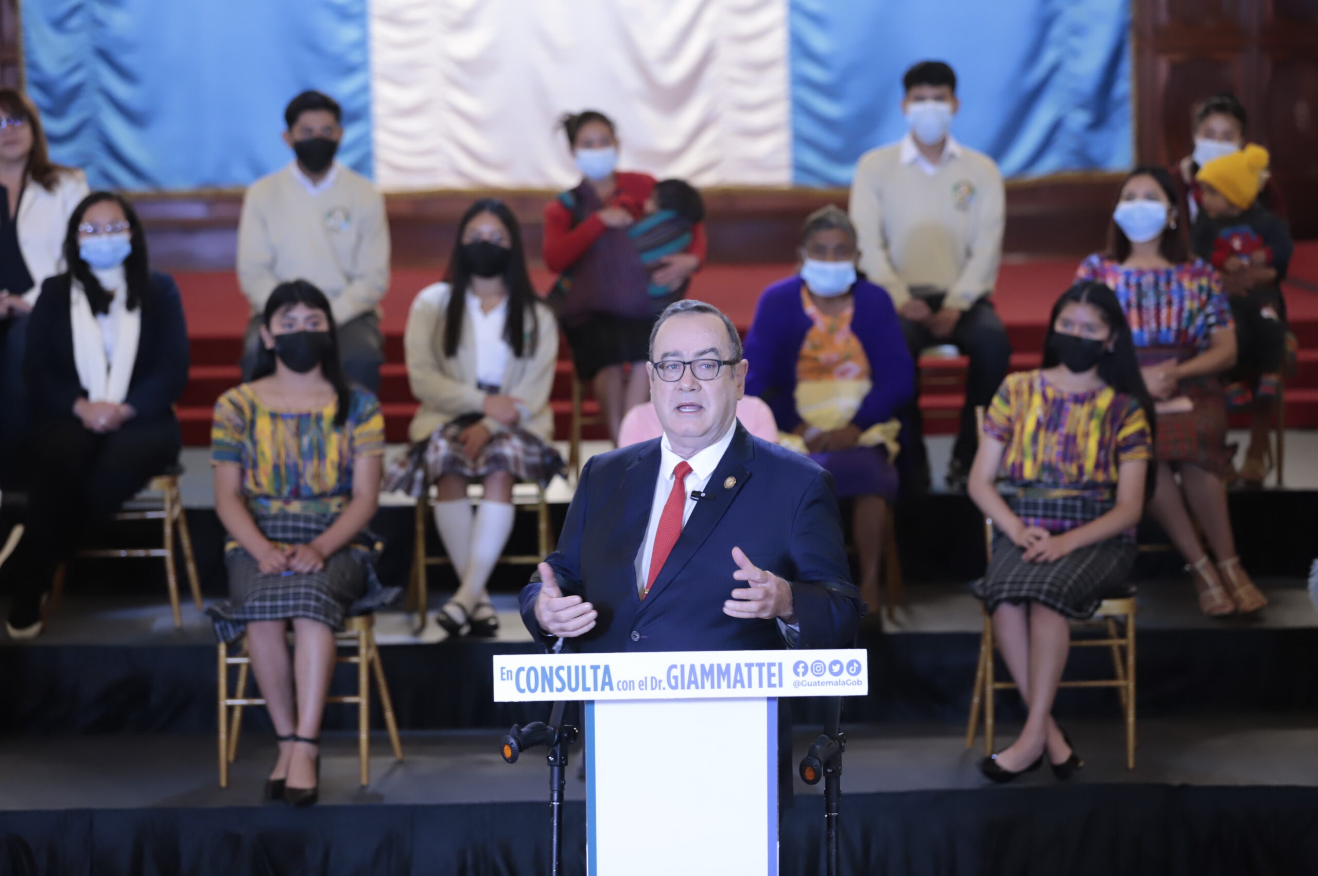 Presidente Giammattei destaca avances obtenidos en los mil días de gobierno