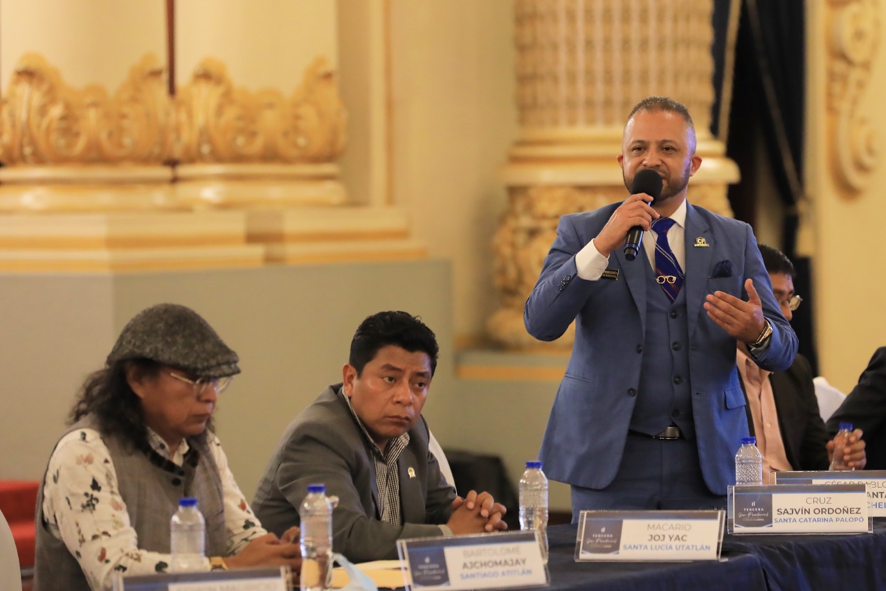 Alcaldes de Sololá priorizan proyectos ambientales, de salud y de infraestructura vial