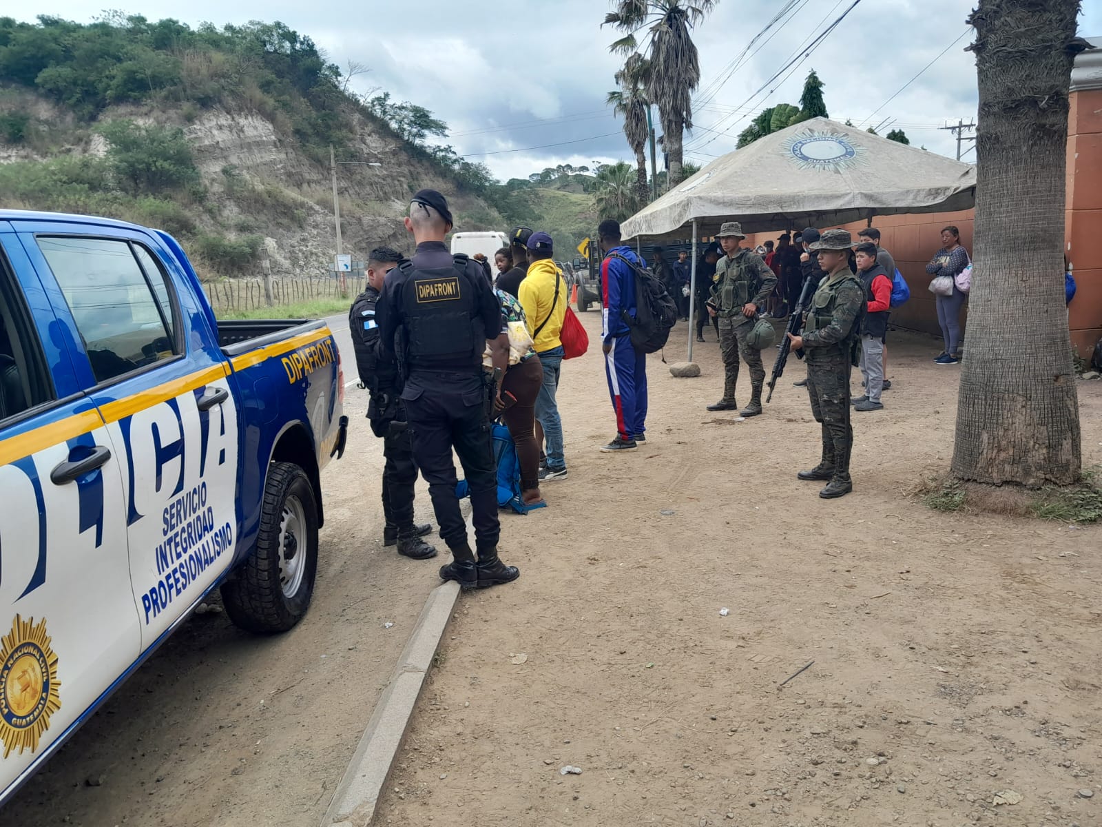 Operativos fronterizos permiten localización de grupo de migrantes