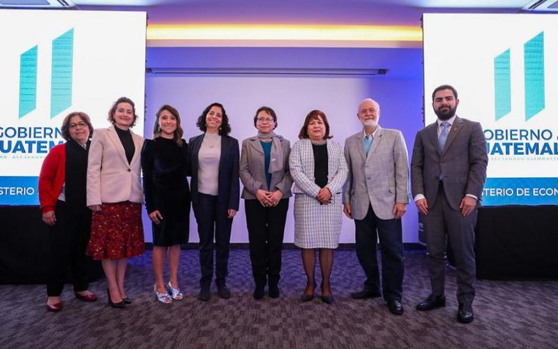 Capacitan a empleados públicos sobre arbitrajes de inversión