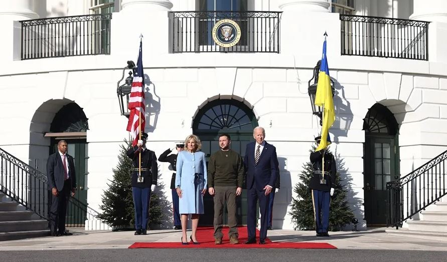 Presidente estadounidense recibe a su homólogo de Ucrania en visita a Washington