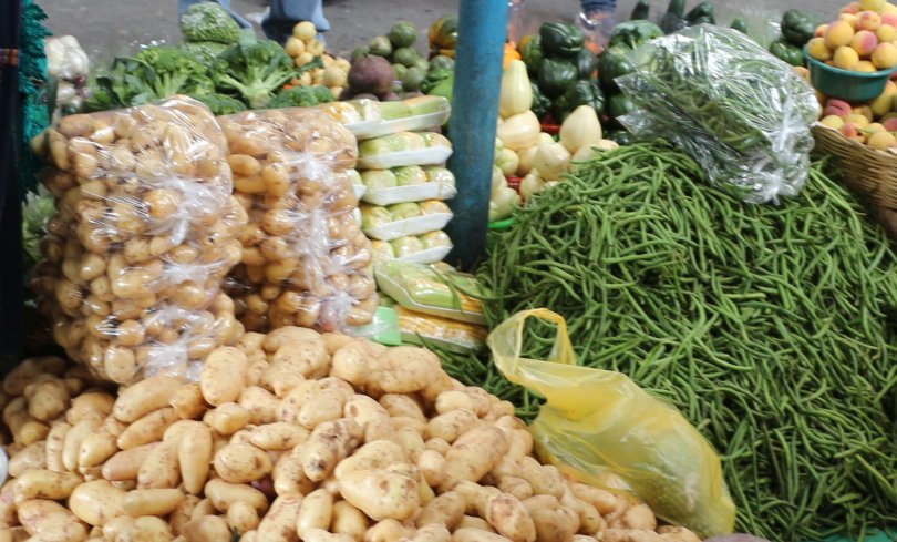 Destacan abastecimiento y estabilidad de la canasta básica alimentaria