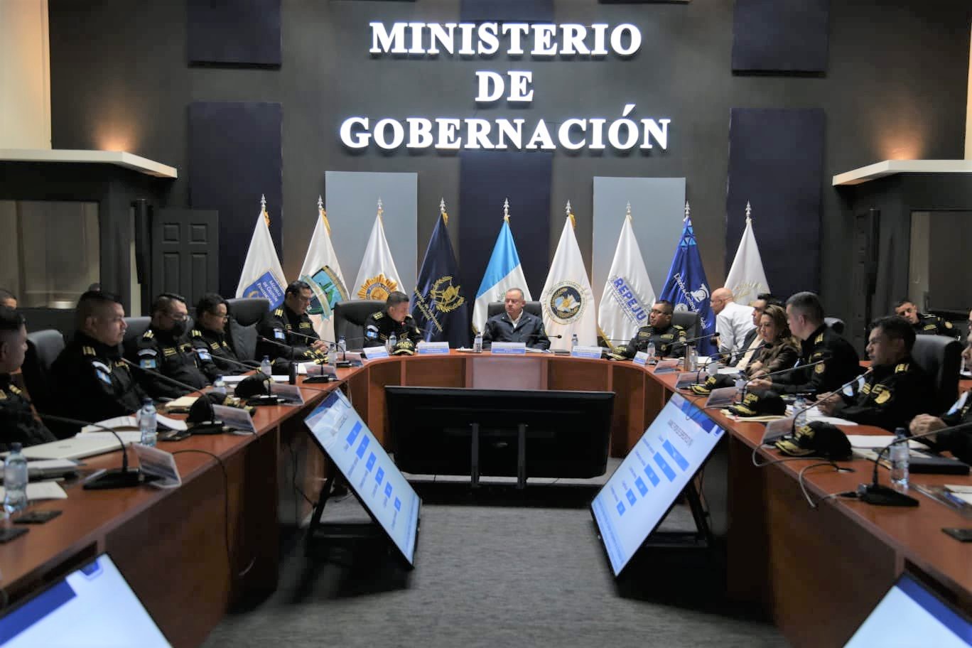 Presentan avances de Estrategia de Transformación Policial