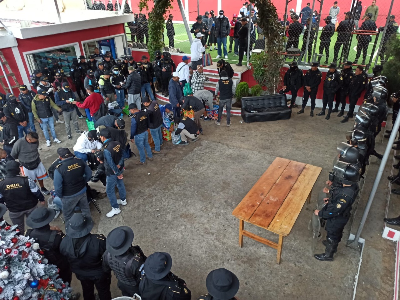 Ejecutan requisa en centro de detención Pavoncito