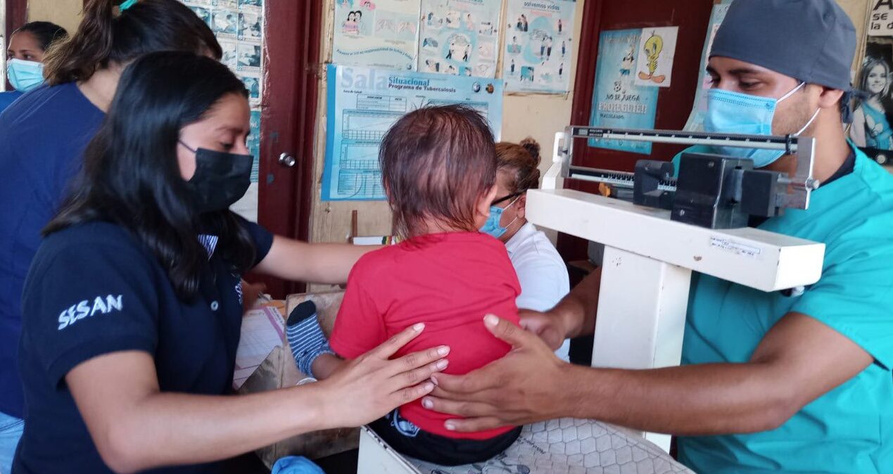 Más de 2 mil niños superan la desnutrición en el departamento de Guatemala
