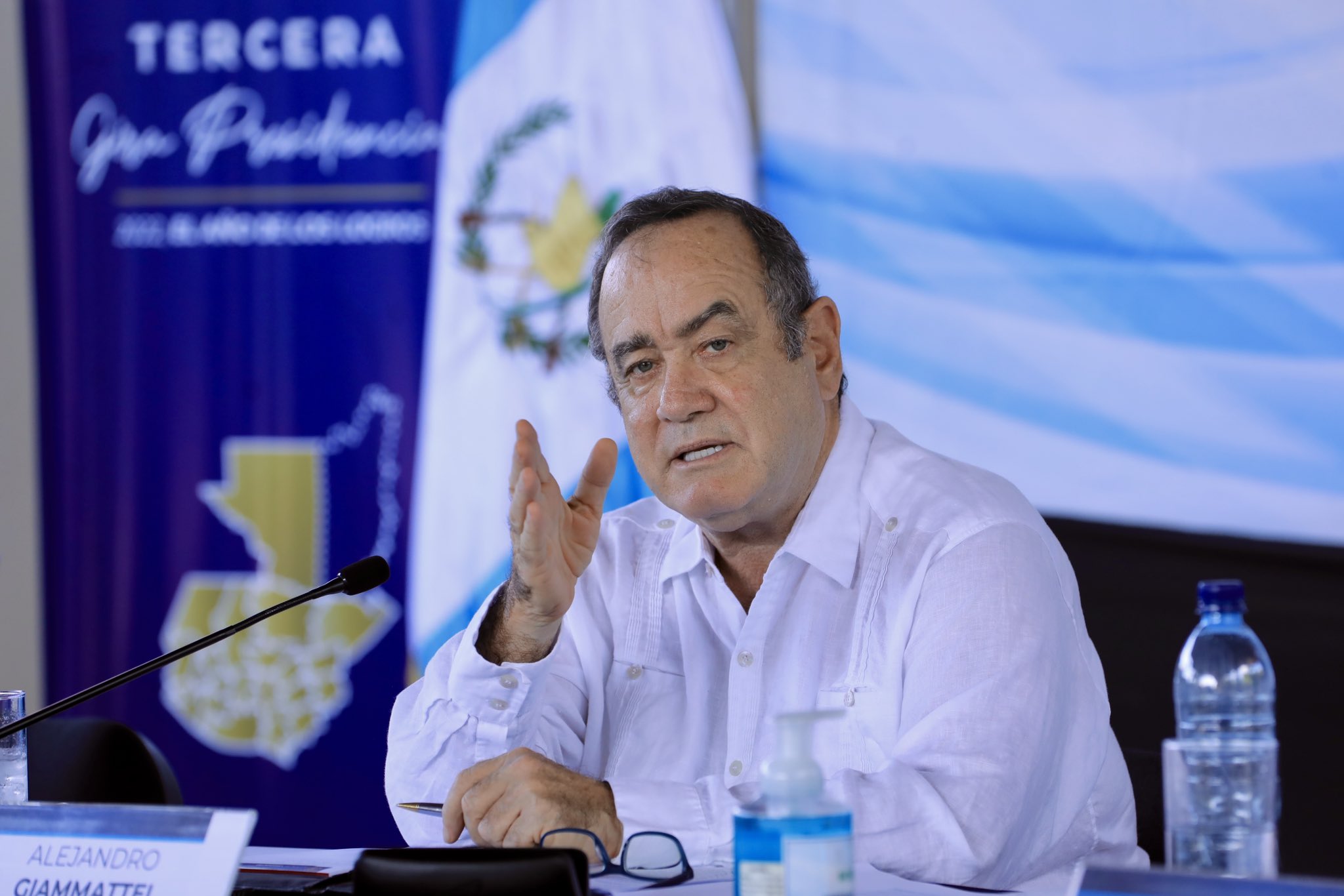 Tercera gira presidencial ha abarcado 12 departamentos