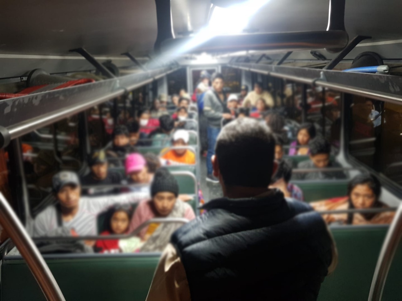 Expulsan a 46 extranjeros por ingreso irregular al país