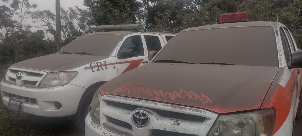 Instan a mantener precaución ante caída de ceniza volcánica