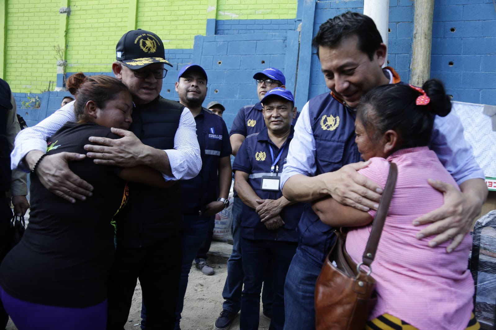 Gobierno cumple con entrega de ayuda inmediata y viviendas a familias afectadas por incendio