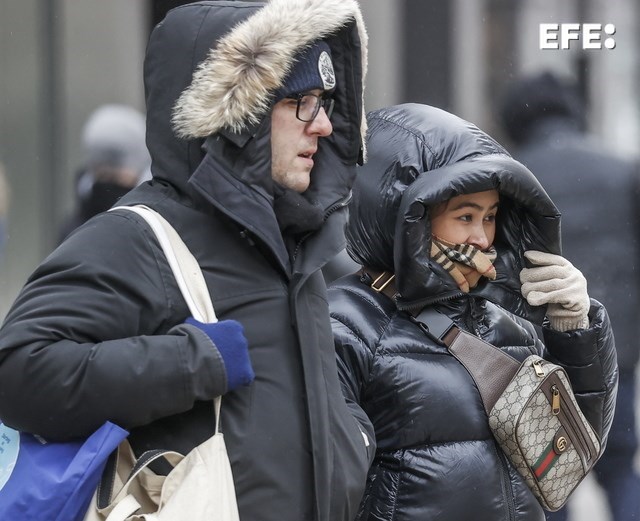 Tormenta invernal que azota EE.UU. podría dejar la Navidad más fría en décadas