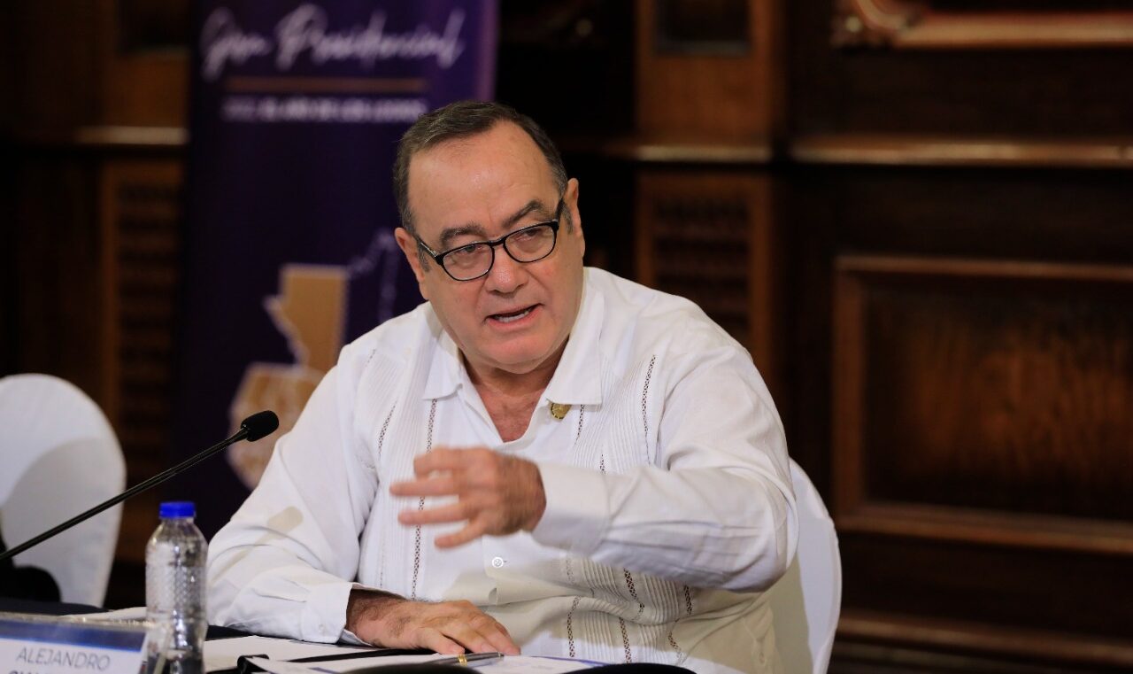 Gobernante Giammattei: “Vamos a seguir trabajando por una Jalapa fuerte y diferente“